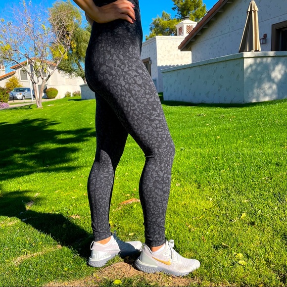 lululemon athletica Pants - Lululemon Align HR Pant 28”